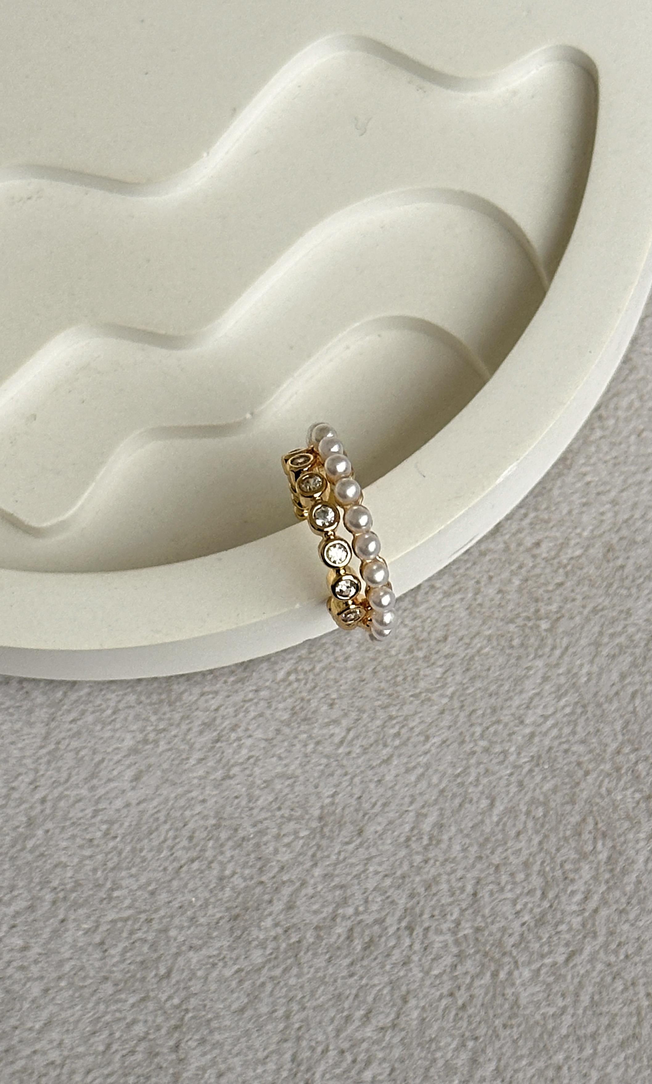 Minik İncili Earcuff