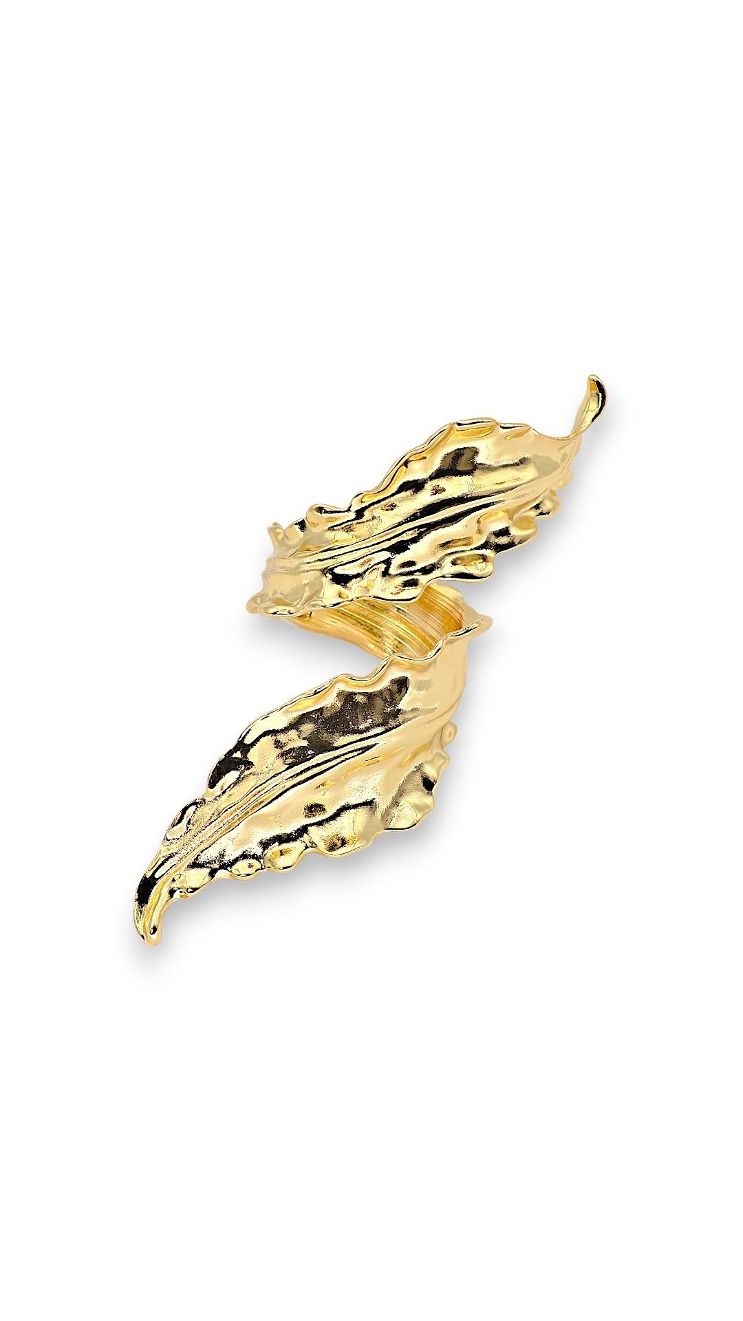 Sarmal Yaprak Kelepçe