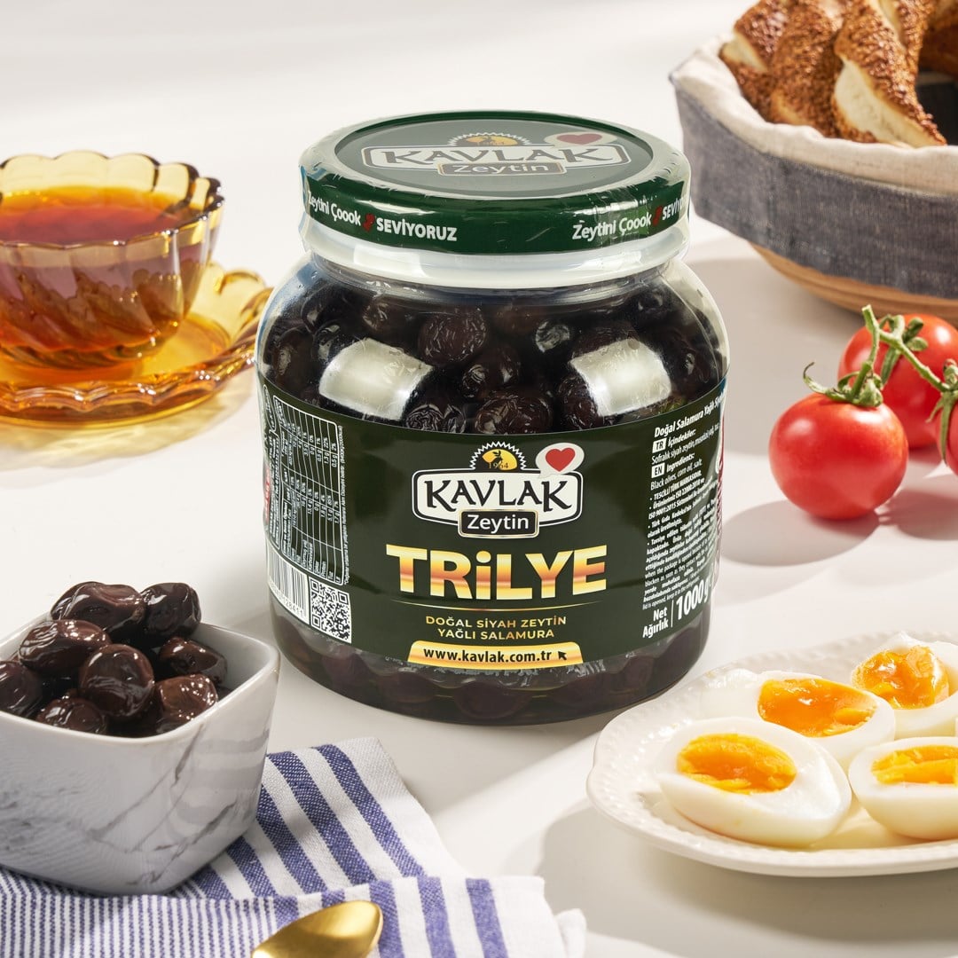 1 KG TRİLYE SİYAH ZEYTİN