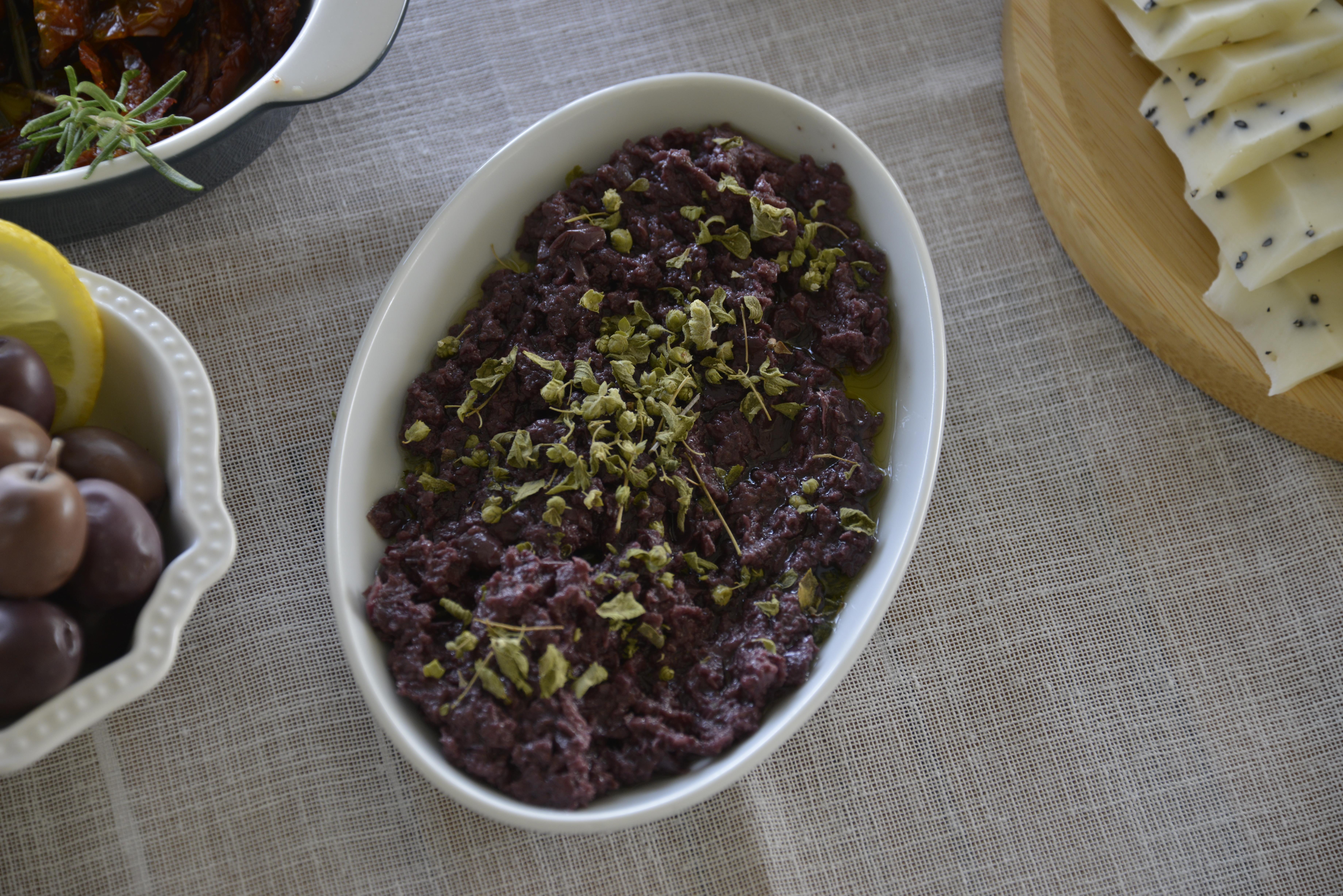 Organik Siyah Sürmelik Zeytin 185 g