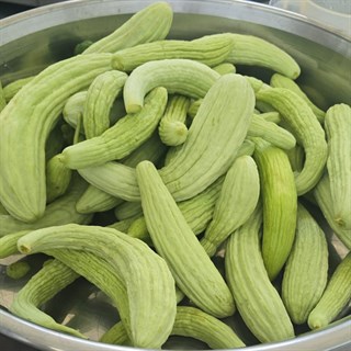Doğal Fermente Dilimli Acur Turşusu 975 g
