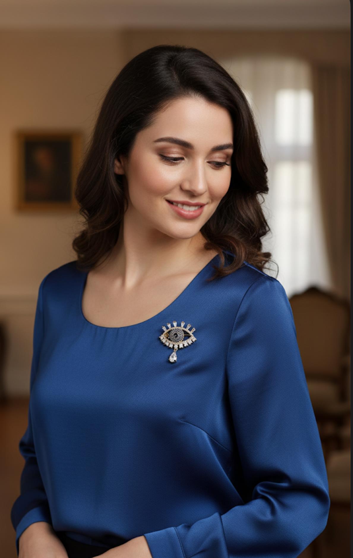 Gold Göz Model Broş