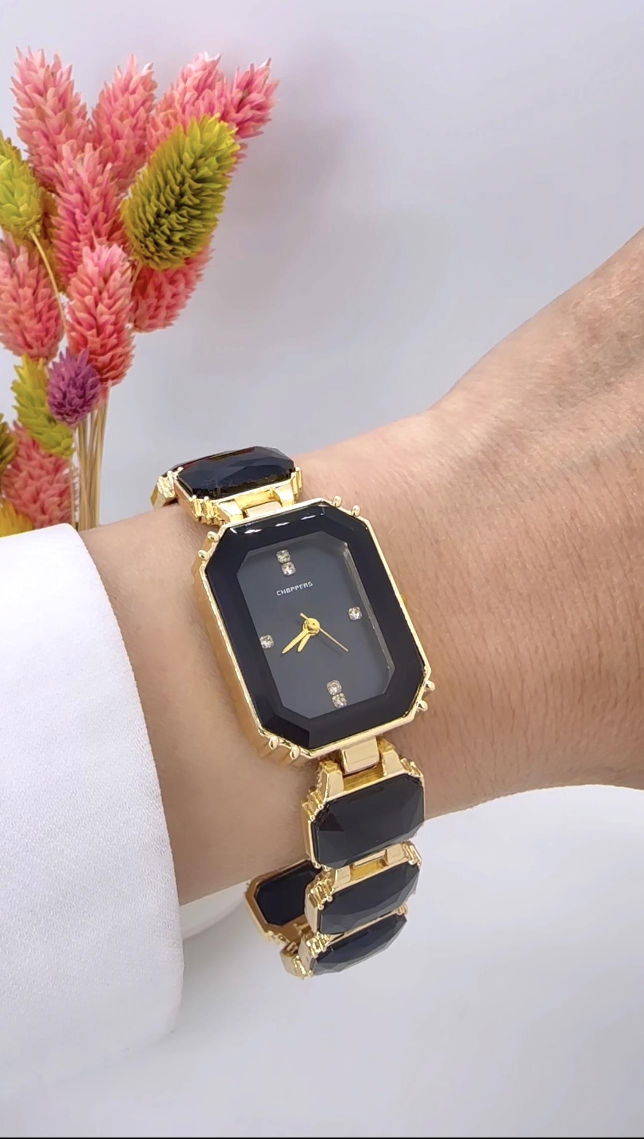 Marka Model Siyah Gold Saat