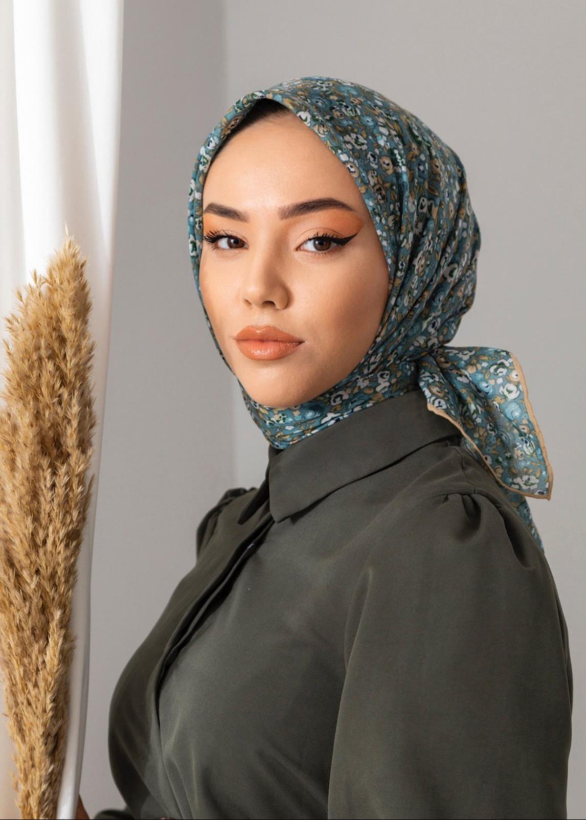 Silk Home Soft Kare Eşarp 73030-02