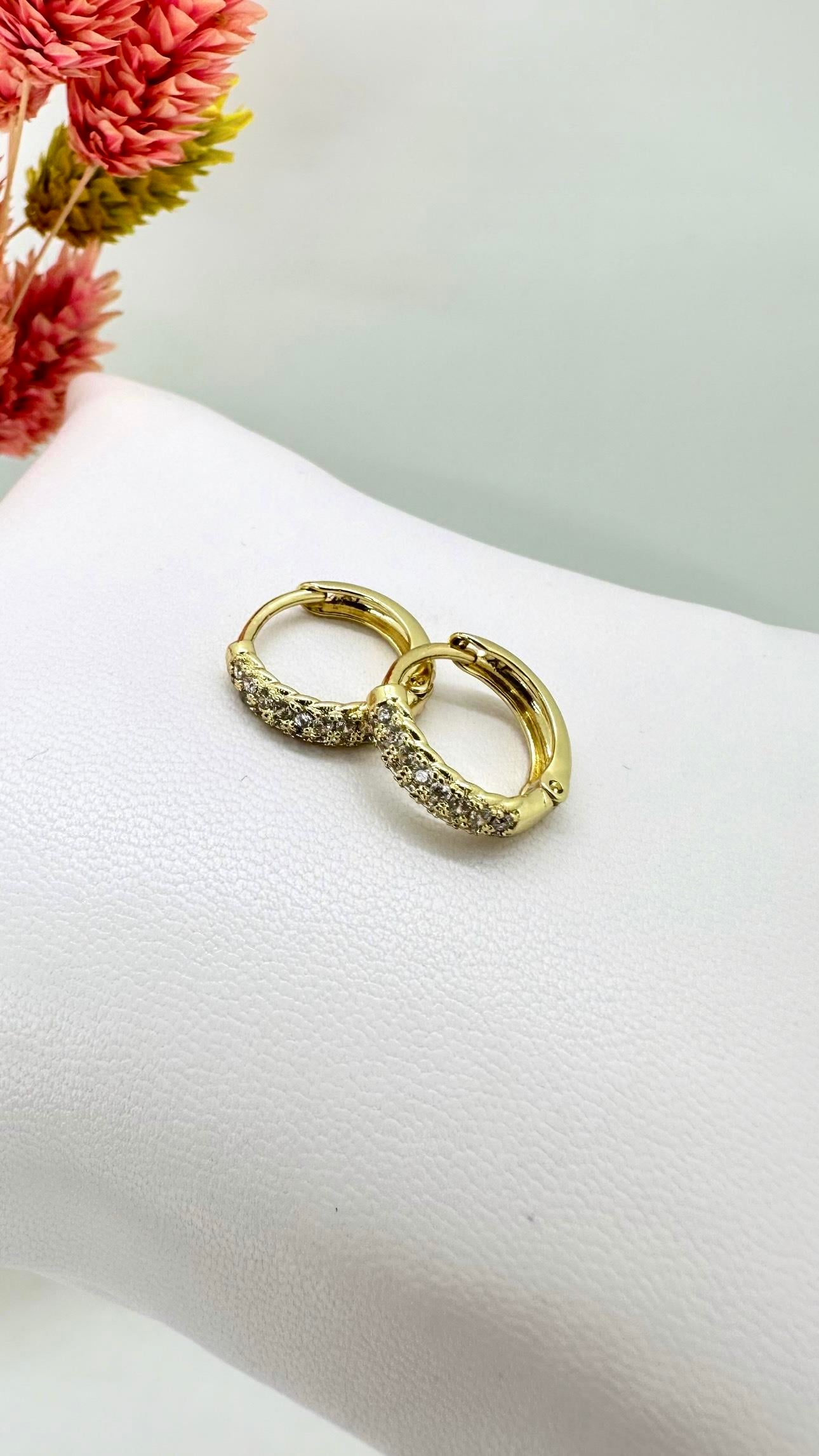 Vip 14 K Mini Taşlı Halka Küpe
