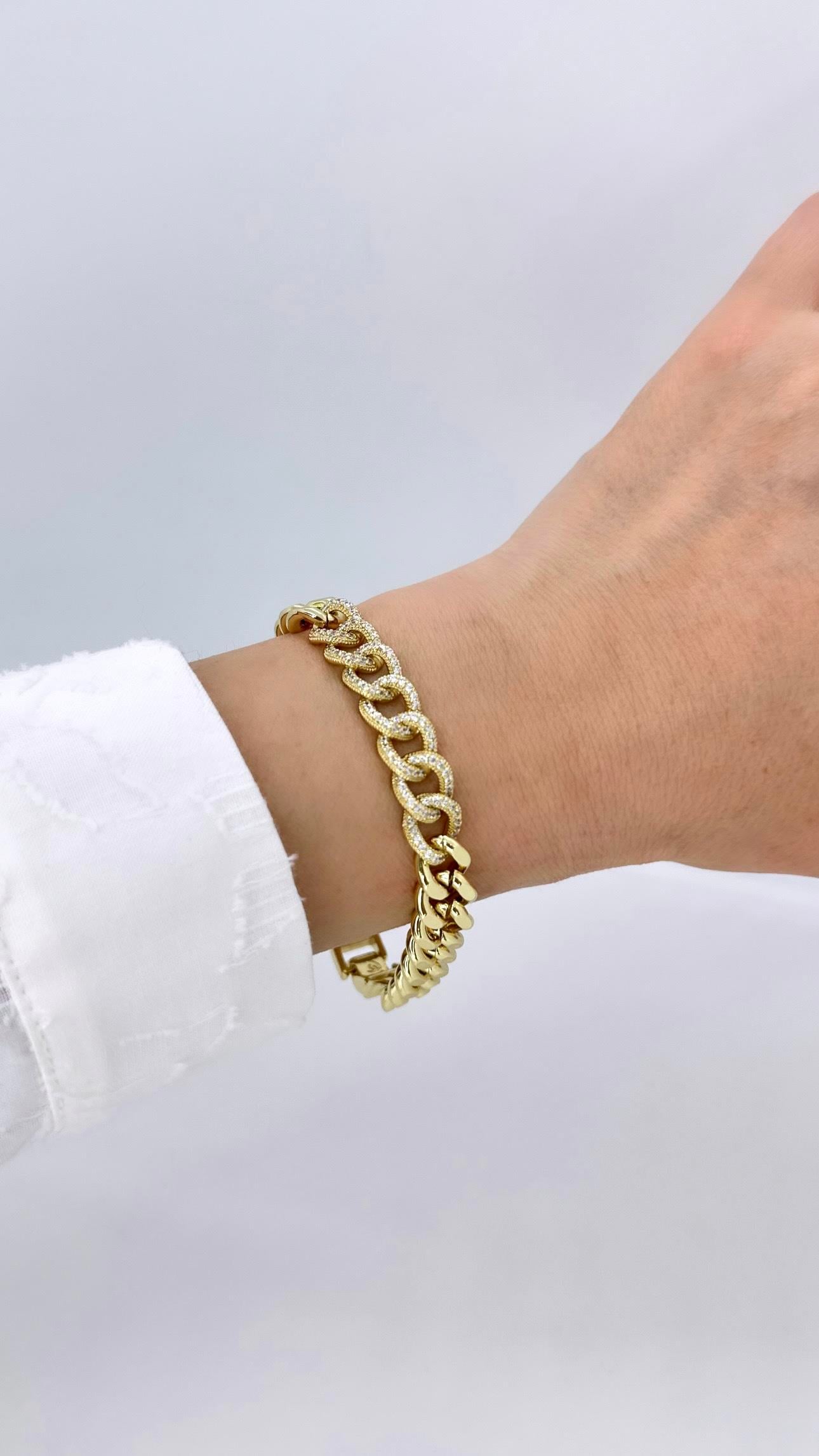 Vip 14 K Ortası Taşlı Gurmet Bileklik