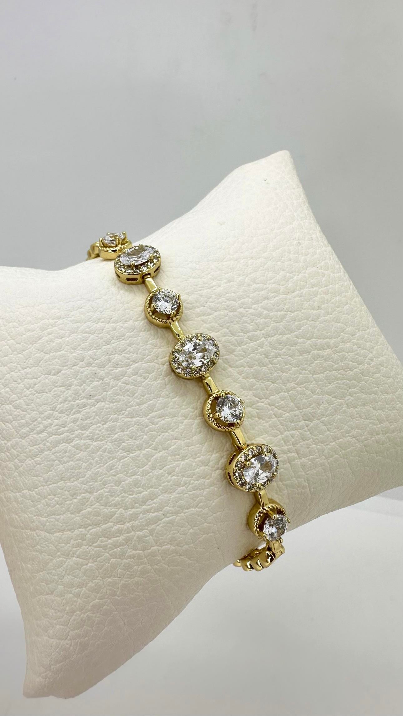 Vip 14 K Oval Taşlı Baget Bileklik