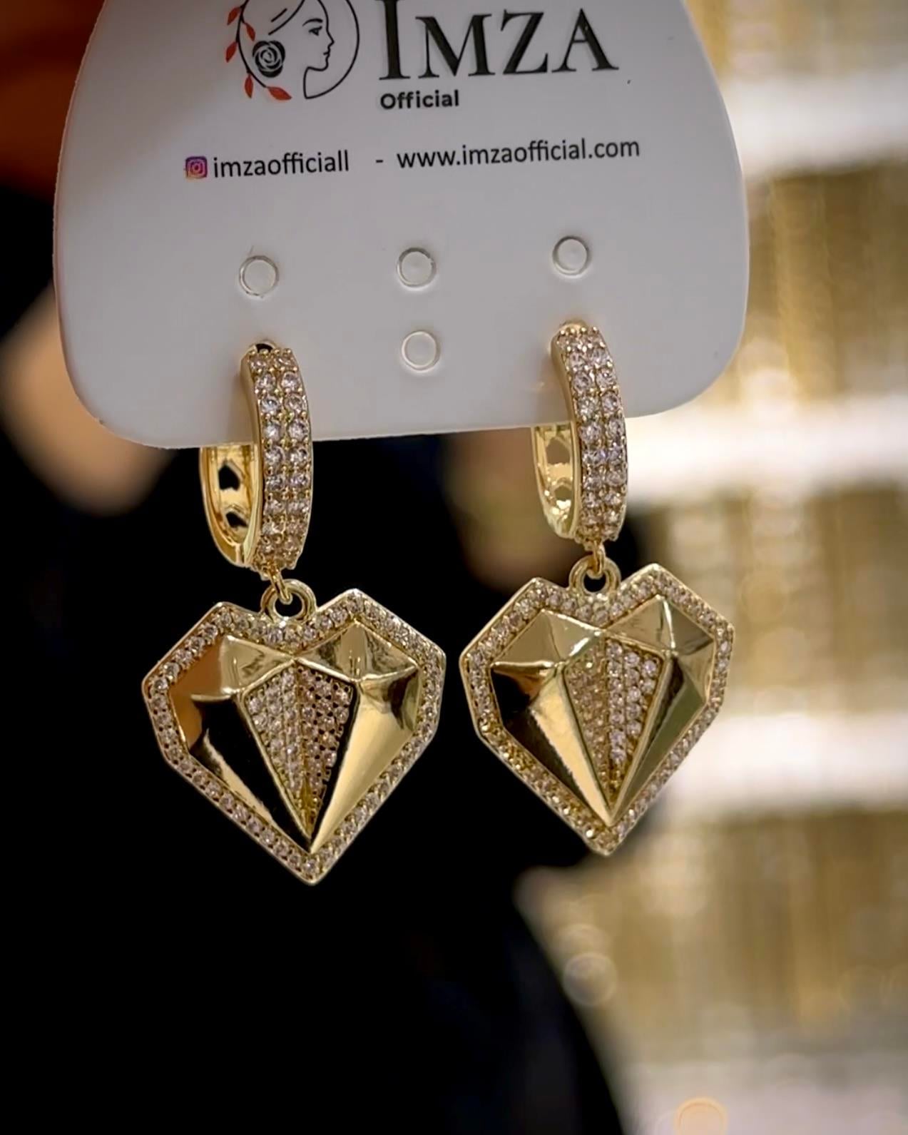 Vip 14 K Taşlı Kalp Küpe