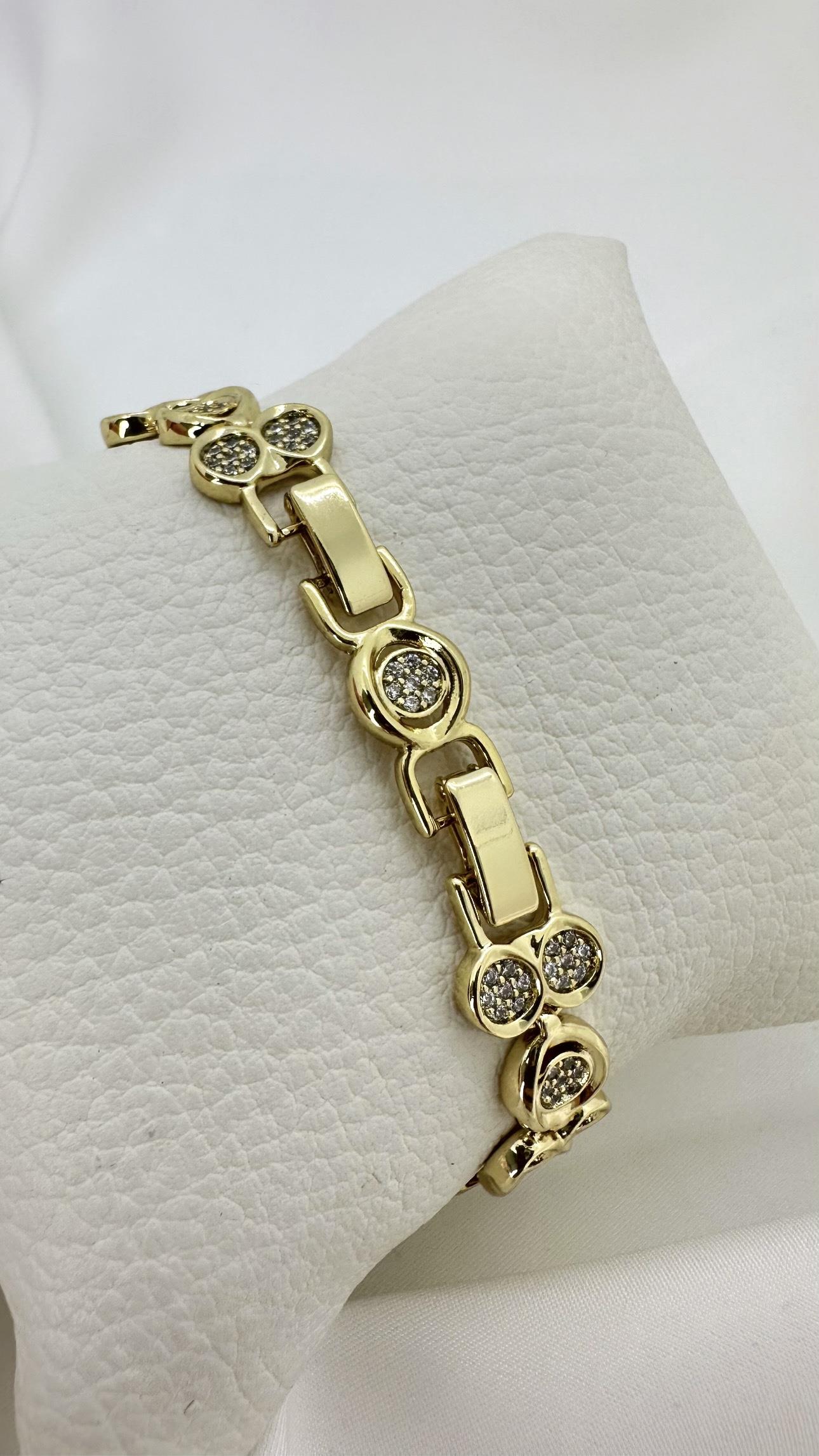 Vip 14 K Yuvarlak Taşlı Bileklik