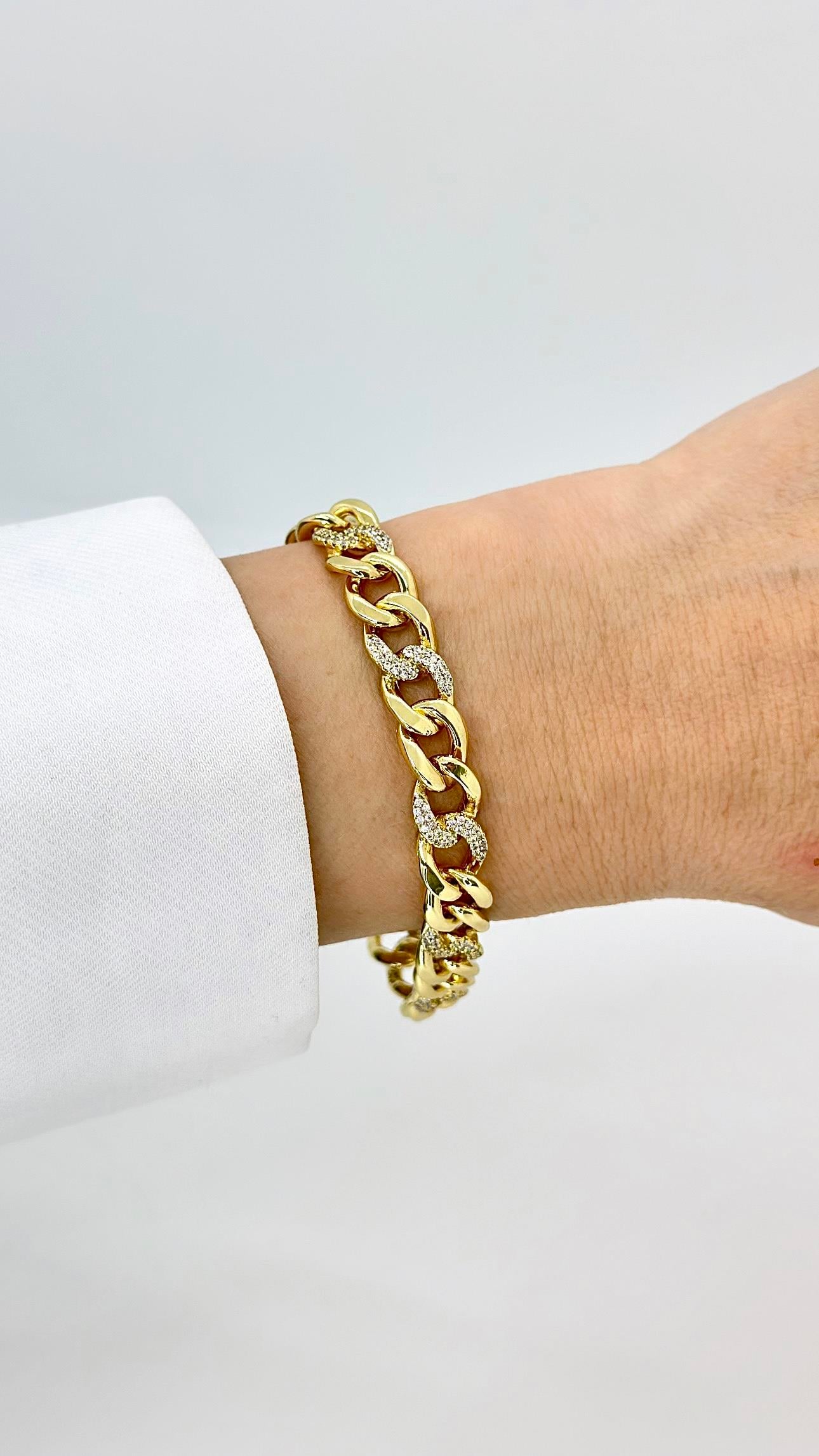 Vip 14 K Zirkon Taşlı Geçme Bileklik