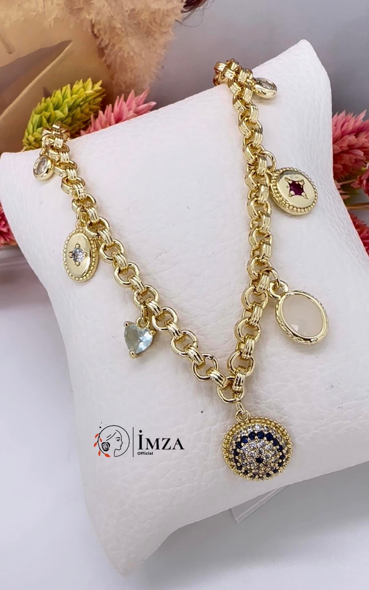 Vip Nazarlıklı Charmlı Kolye