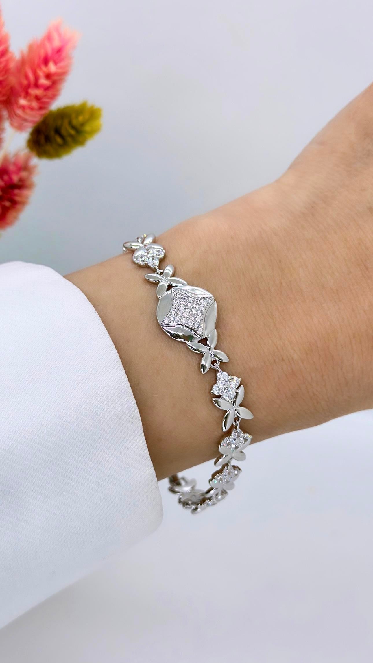 Vip Silver Çiçekli Bileklik