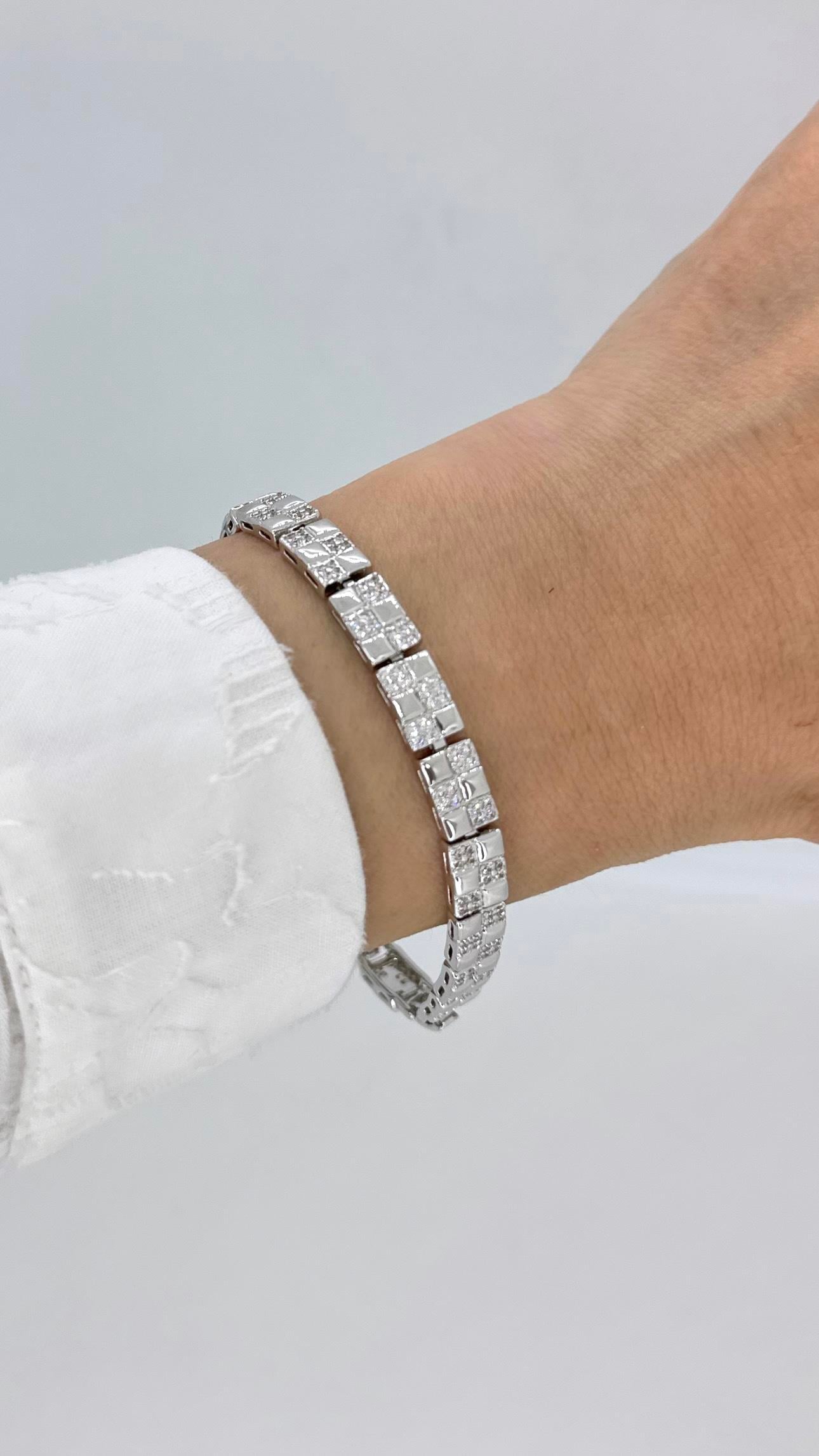 Vip Silver Dama Kare Bileklik