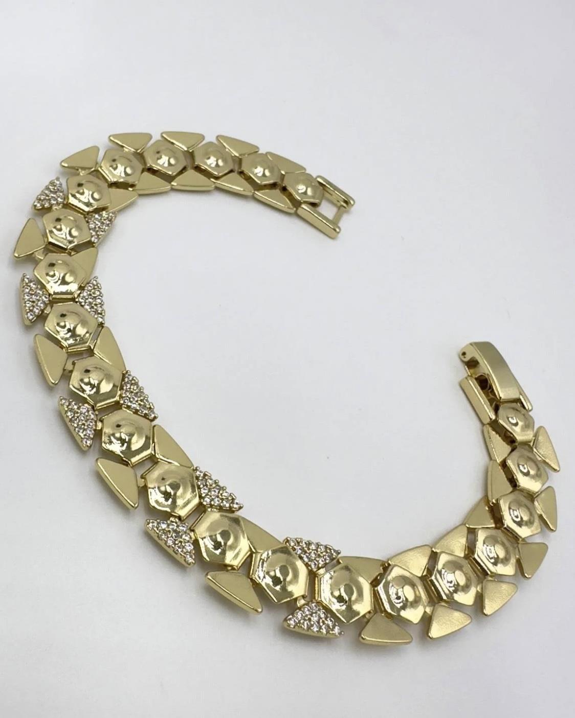 Vp 14 K Bileklik Kombin