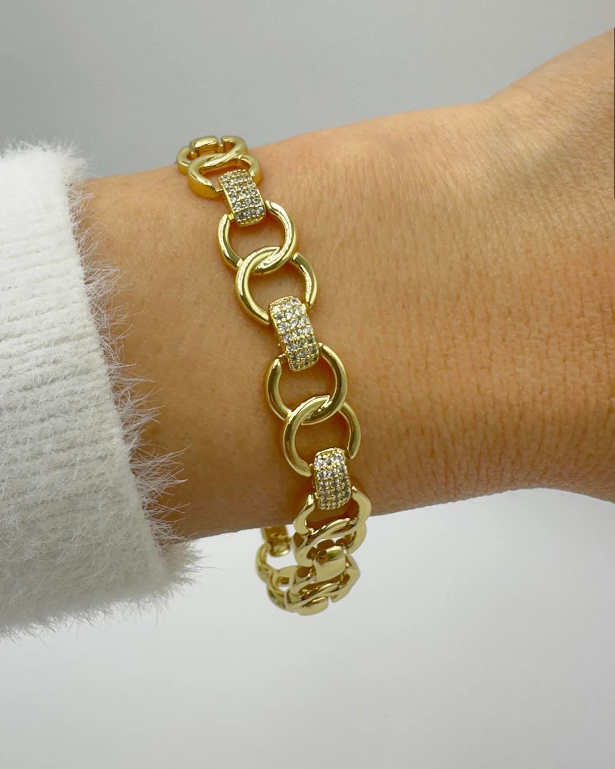 Vp 14 K Bileklik Kombin