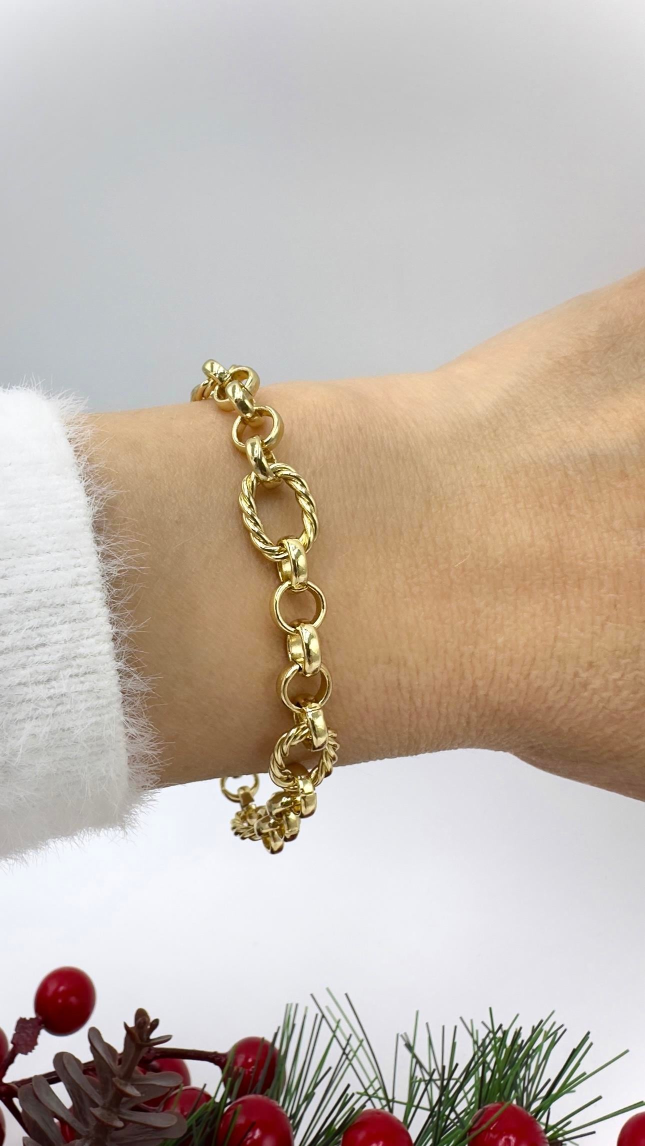 Vp 14 K Desenli Halka Model Bileklik