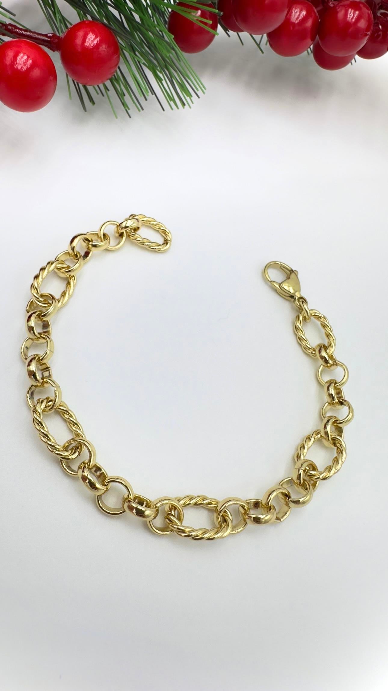 Vp 14 K Desenli Halka Model Bileklik