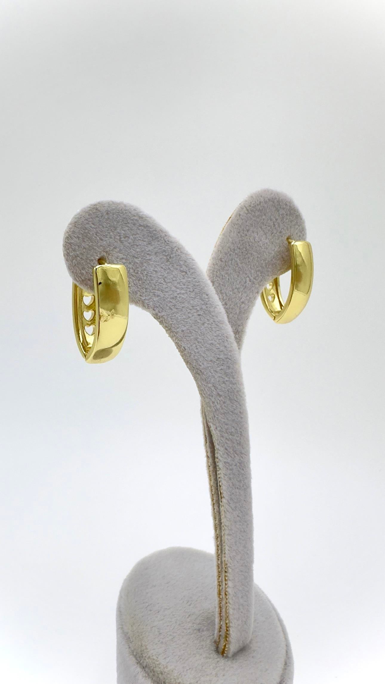 Vp 14 K Geniş Oval Model Küpe