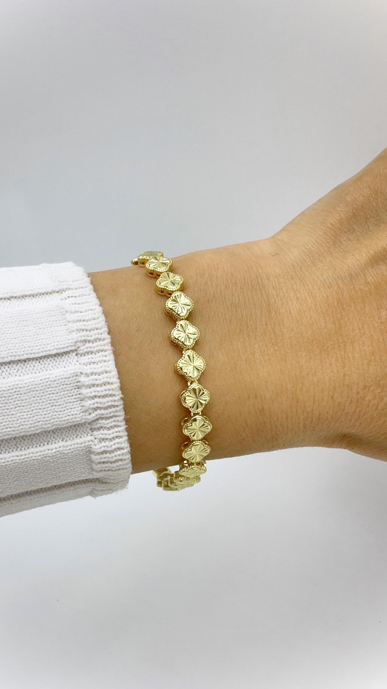 Vp 14 K Gold Yonca Model Bileklik