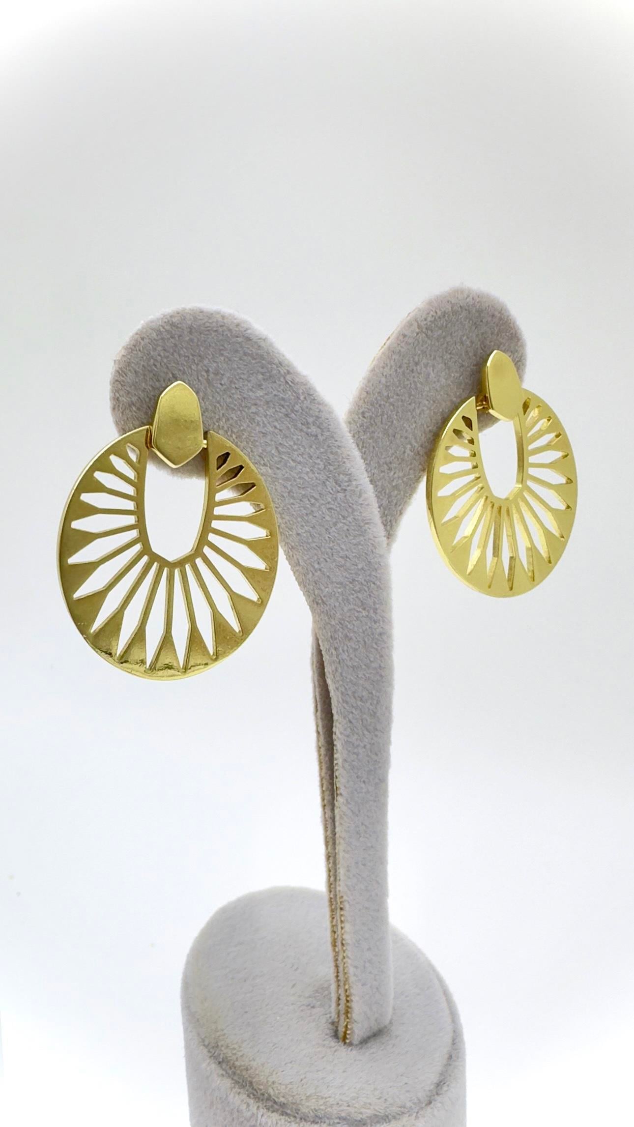 Vp 14 K Güneş Işıgı Model Küpe