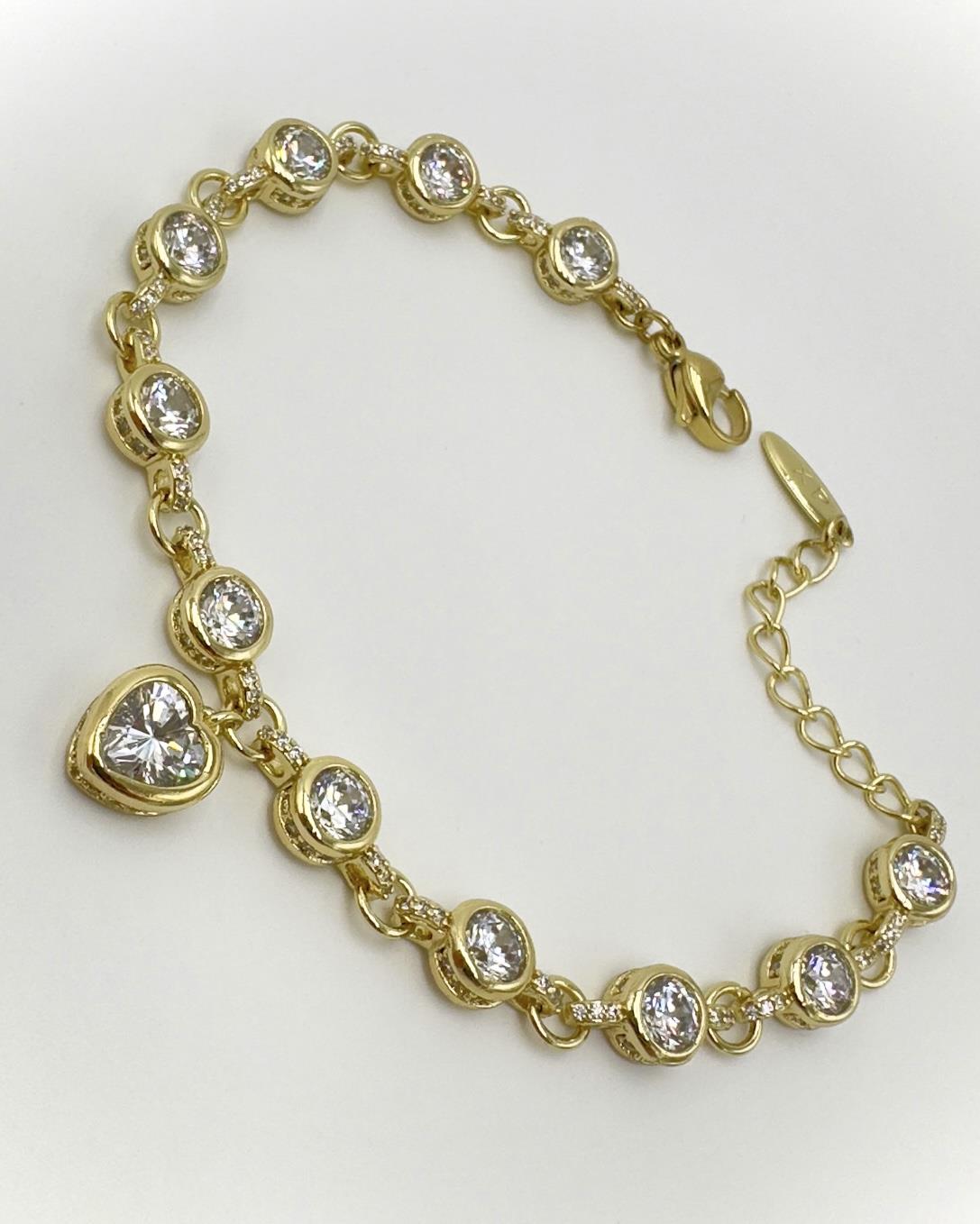 Vp 14 K Kalp Charmlı Suyolu Model Bileklik