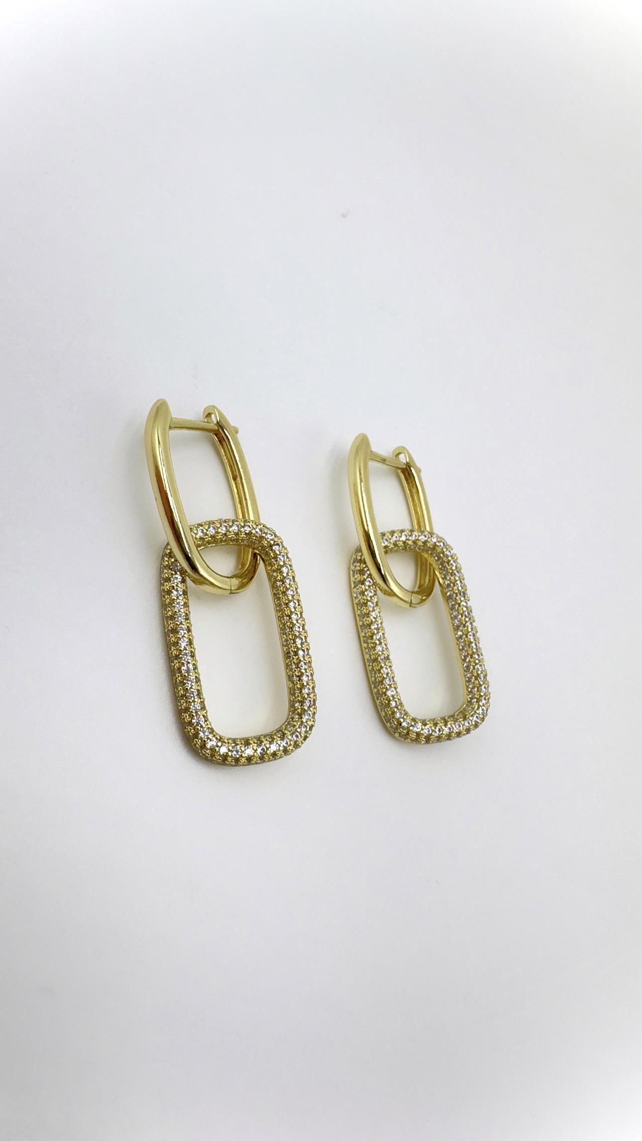 Vp 14 K Kare Geçme Model Küpe