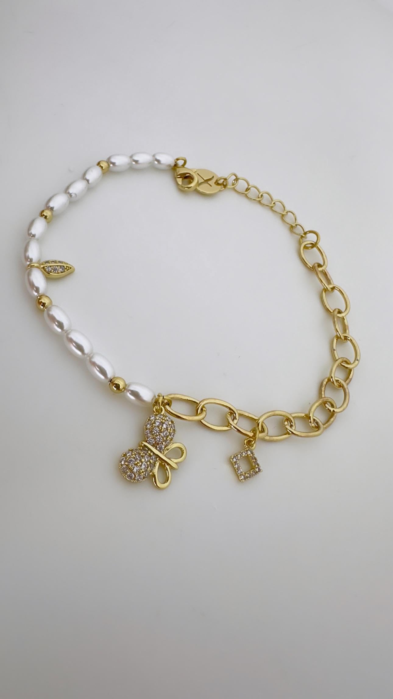 Vp 14 K Kelebekli İnci Bileklik