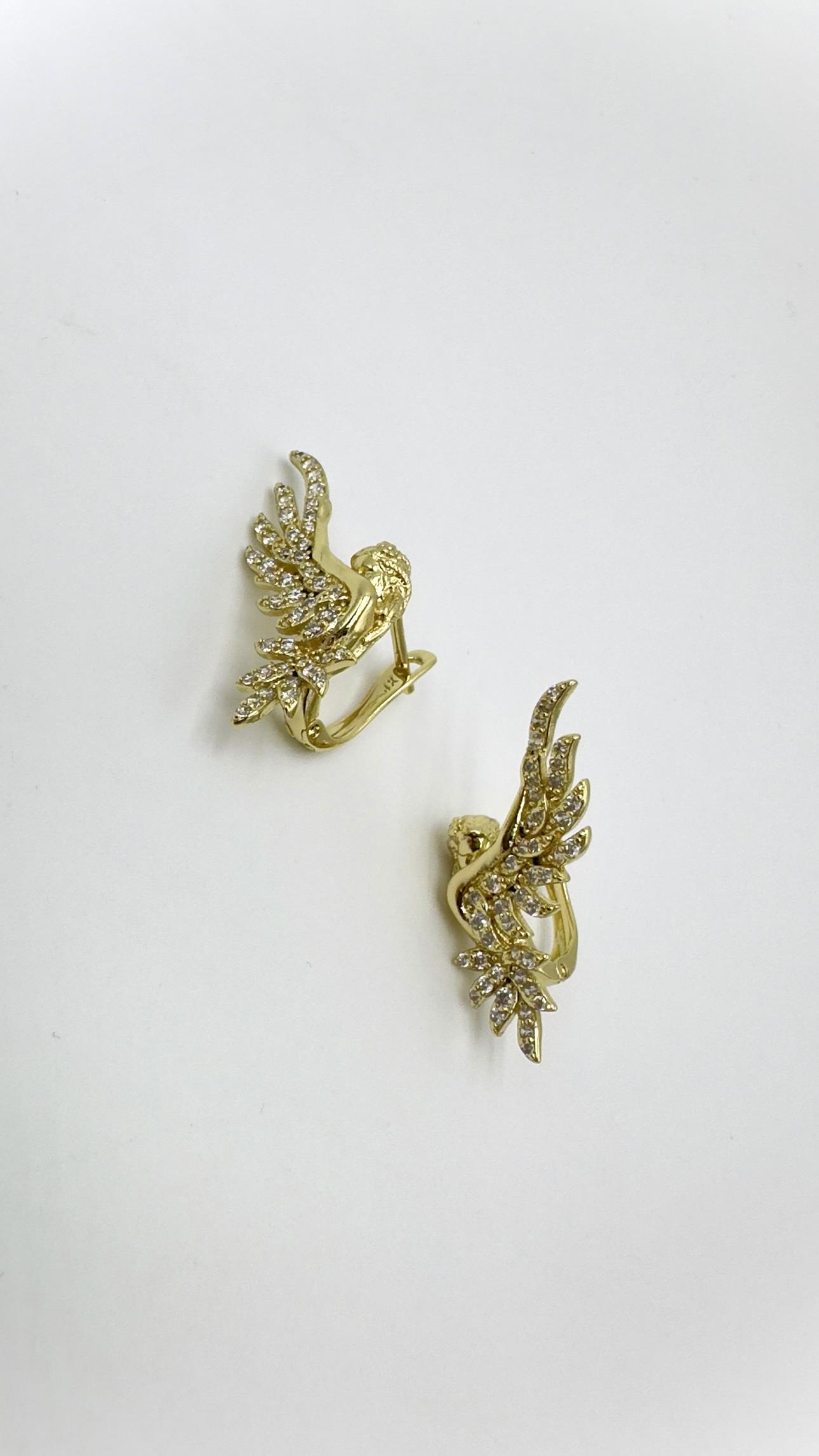 Vp 14 K Melek Kanadı  Küpe