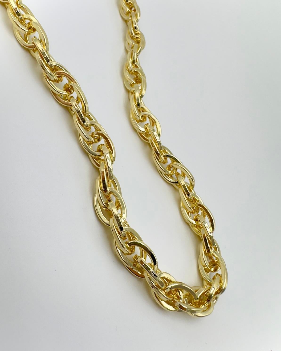 Vp 14 K Oval Sarmal Model Kolye 60cm