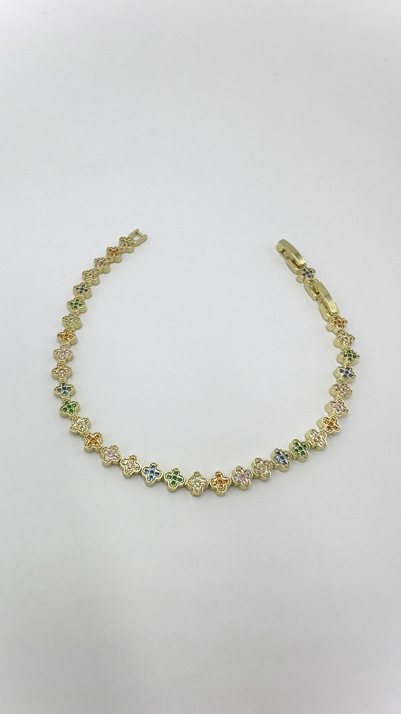 Vp 14 K Renkli Yonca Model Bileklik