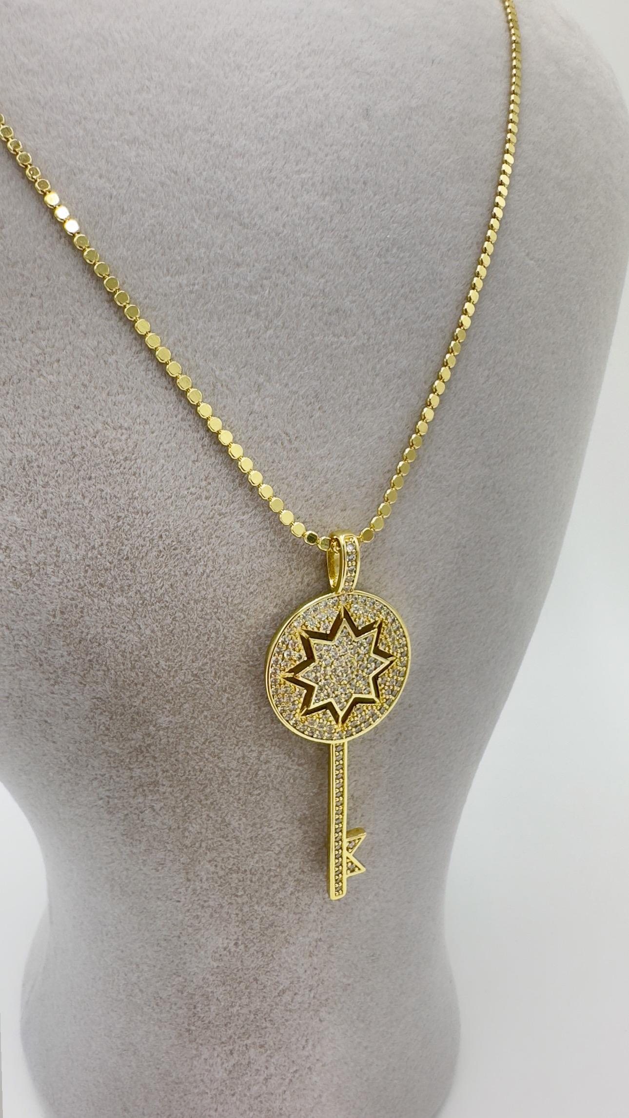 Vp 14 K Taşlı Anahtar Kolye 50cm