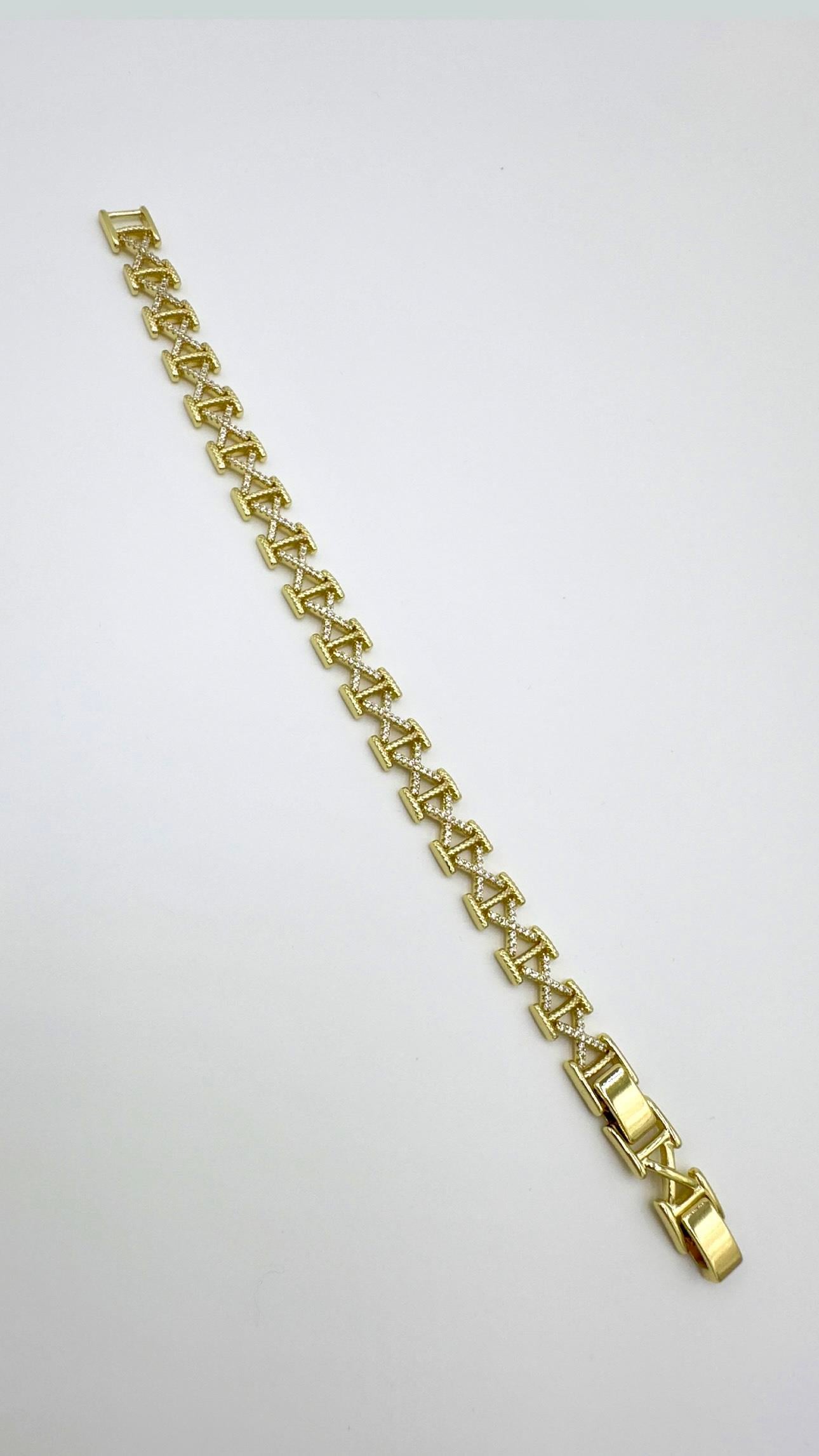 Vp 14 K Taşlı X Model Bileklik