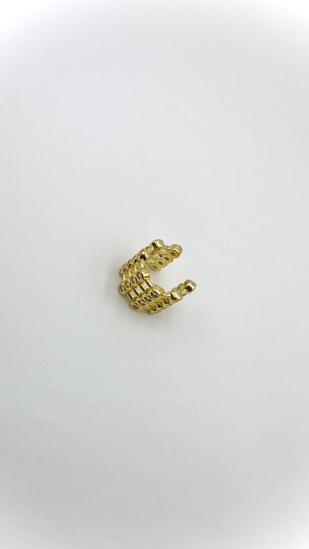 Vp 14 K Yuvarlak Taşlı Halkalı Model Earcuff