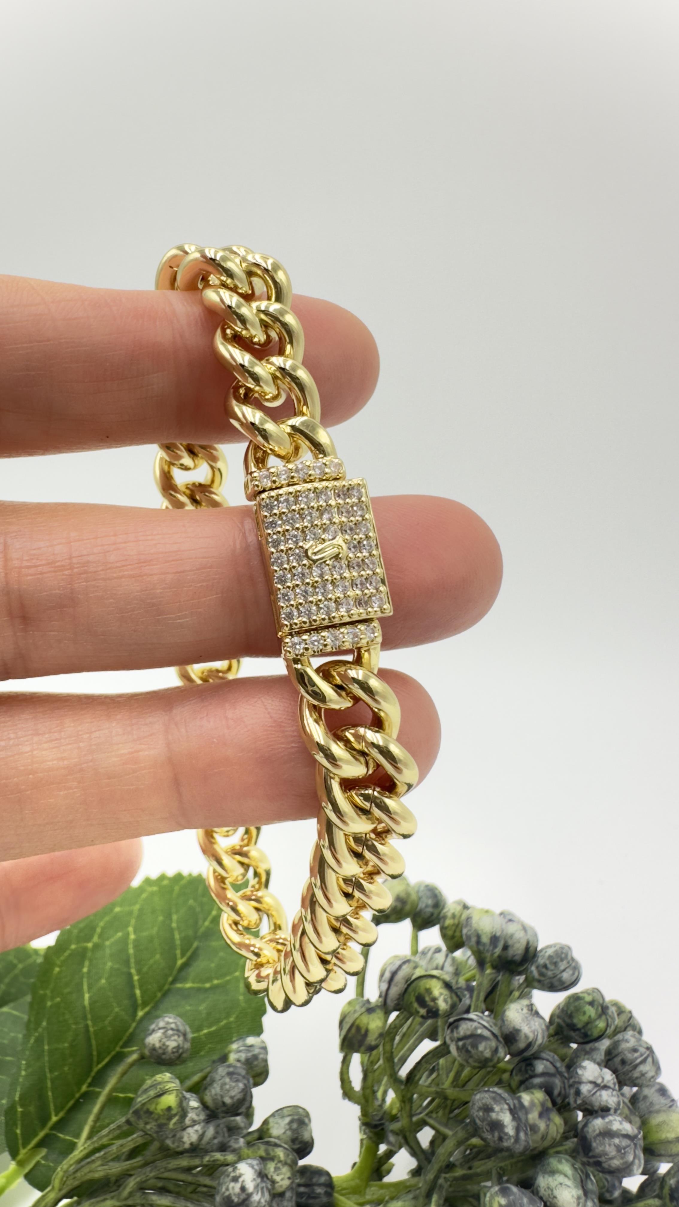 Vp Taşsız Gurmet Model Bileklik