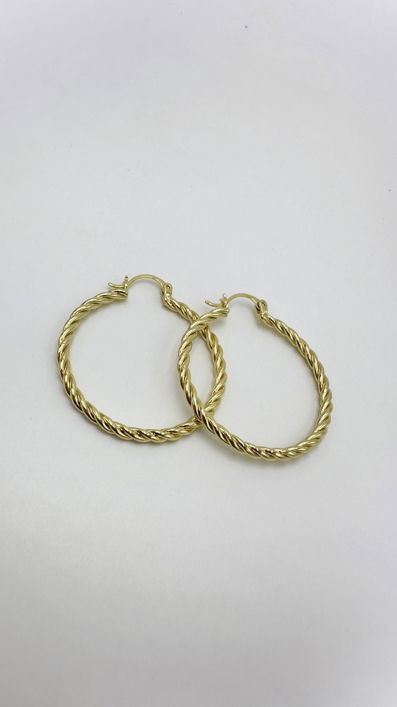 Vp14 K Burgu Halka Model Küpe