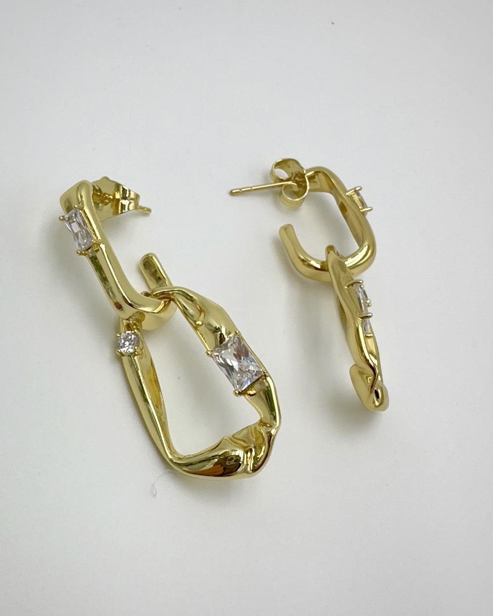 Vp14 K Nova Işıltı Model Küpe