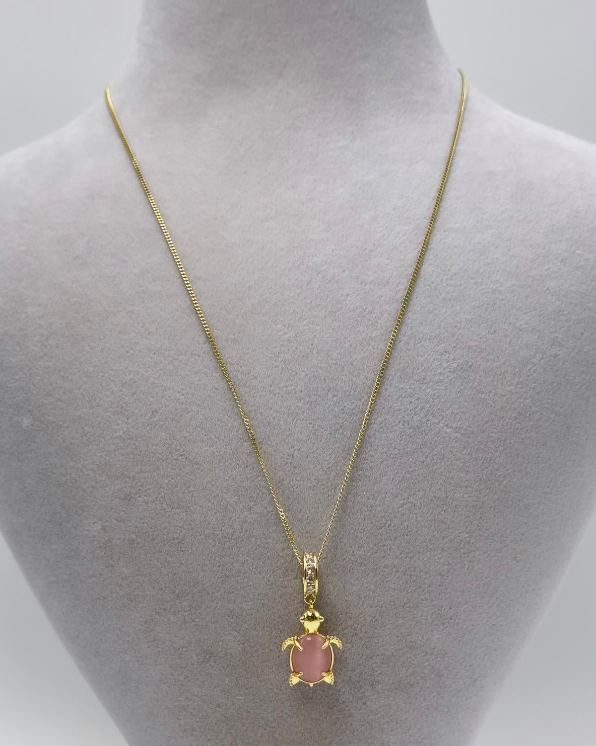 Vp14 K Pembe Su Kablumbağsı Model Kolye 45cm