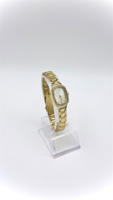 Oval Gold Taşlı Beyaz Kadranlı Saat