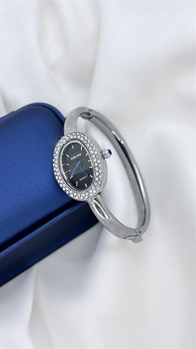 Silver Siyah Kadranlı Taşlı Kelepçe Saat