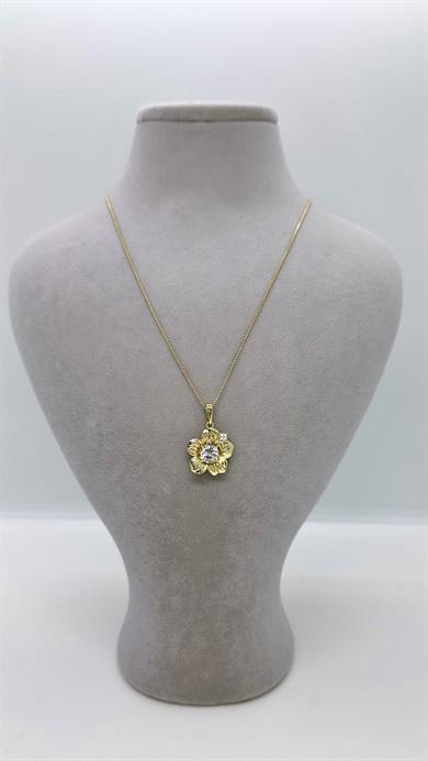 Vip 14 K Çiçek Model Kolye