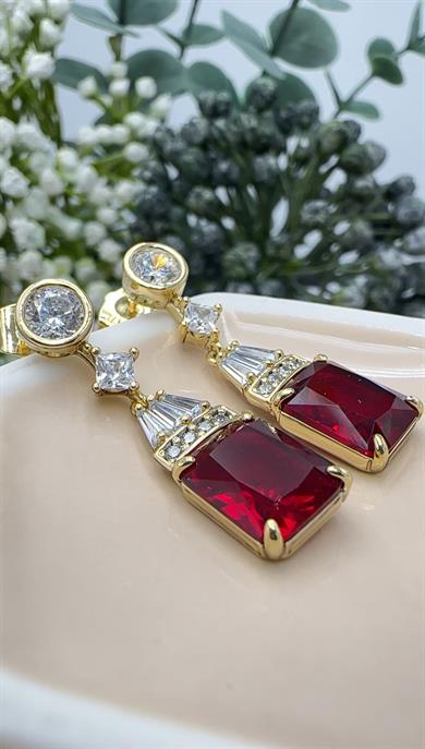 Vip 14 K Sallantılı Kırmızı Küpe