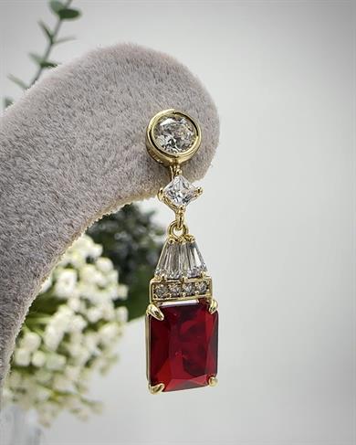 Vip 14 K Sallantılı Kırmızı Küpe