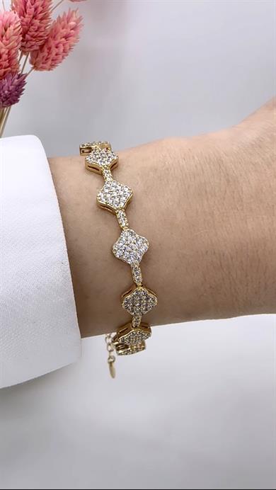 Vip Gold Taşlı Yonca Bileklik