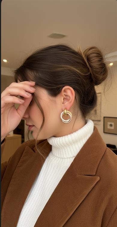 Vp 3 Renkli Halka Geçme Model Küpe