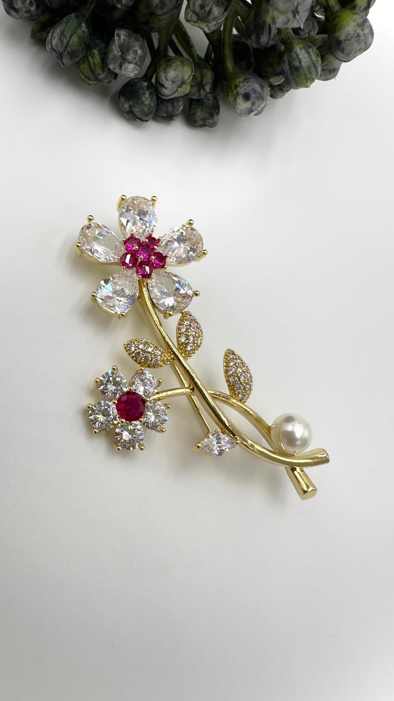 Bahar Dalı Model Broş