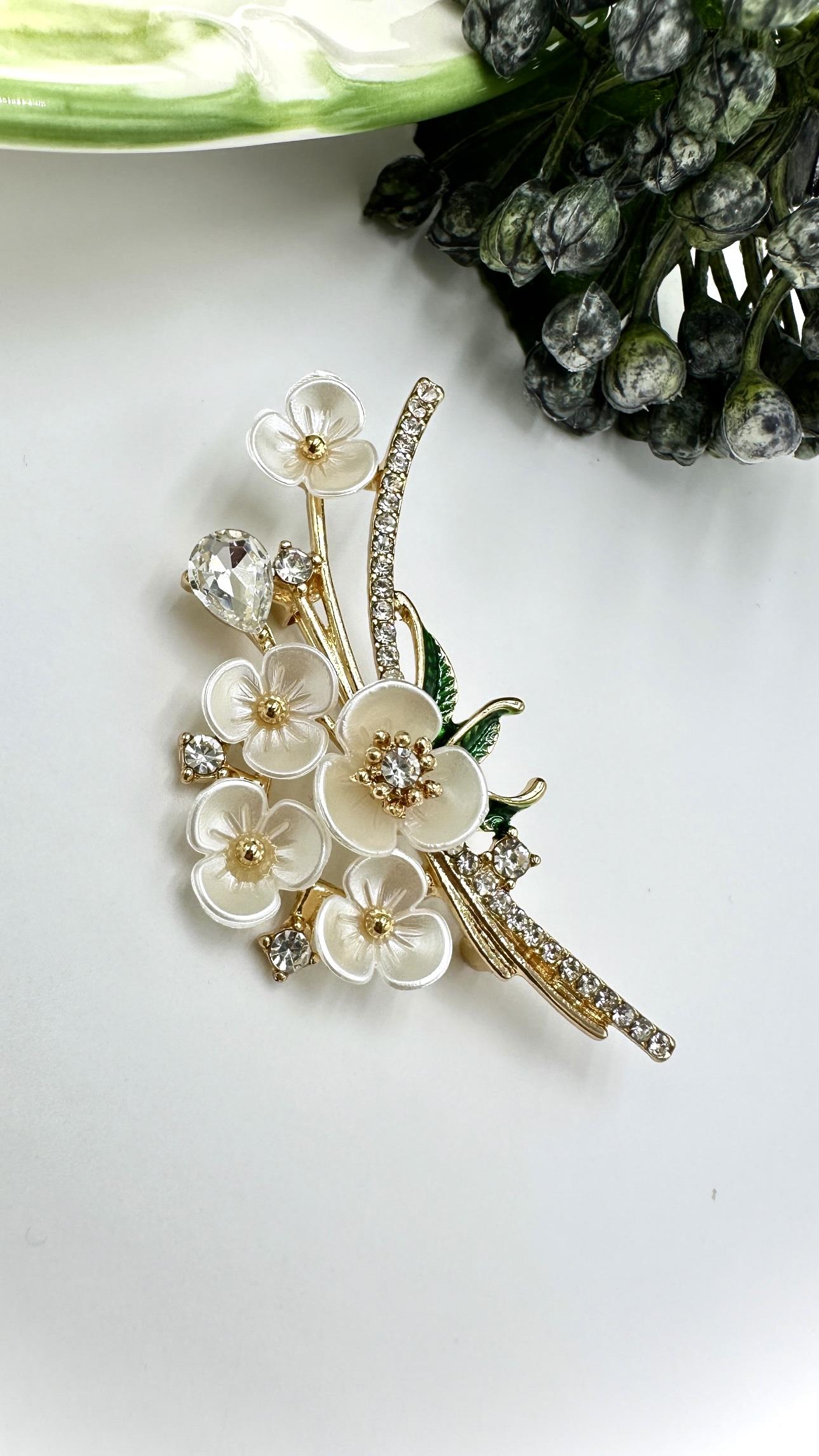 Çiçek Buketi Model Broş