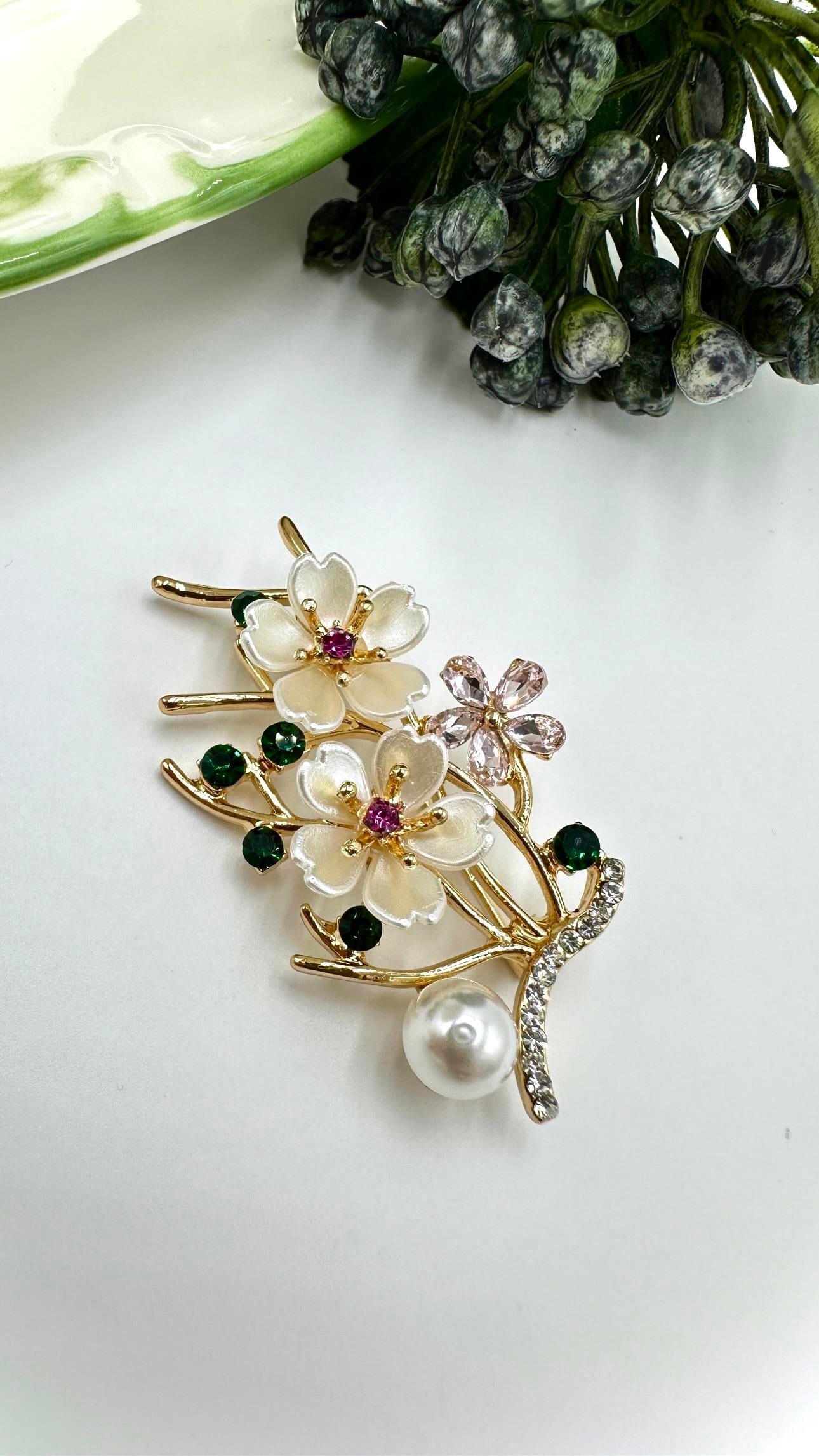 Çiçek Dalı Model Broş