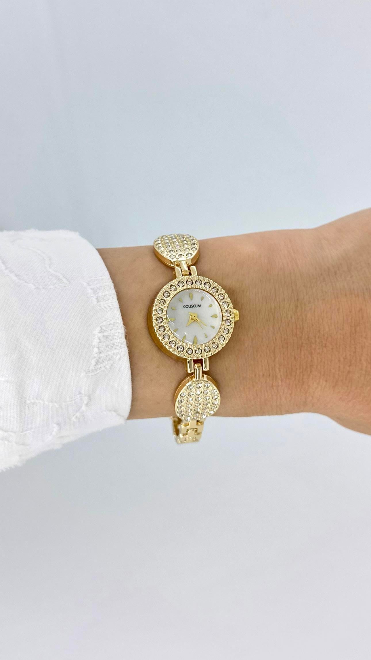 Gold Taşlı Oval Kordonlu Saat