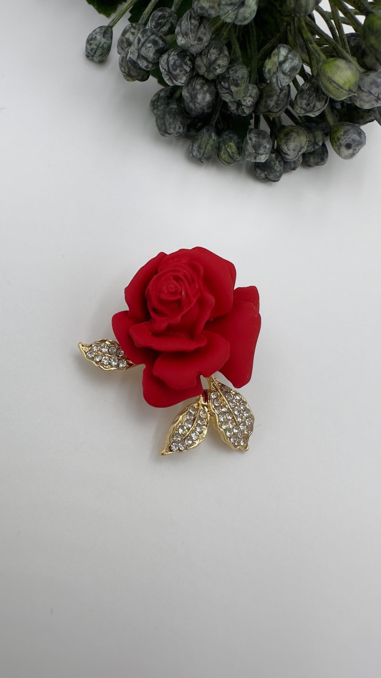 Kırmızı Gül Model Broş