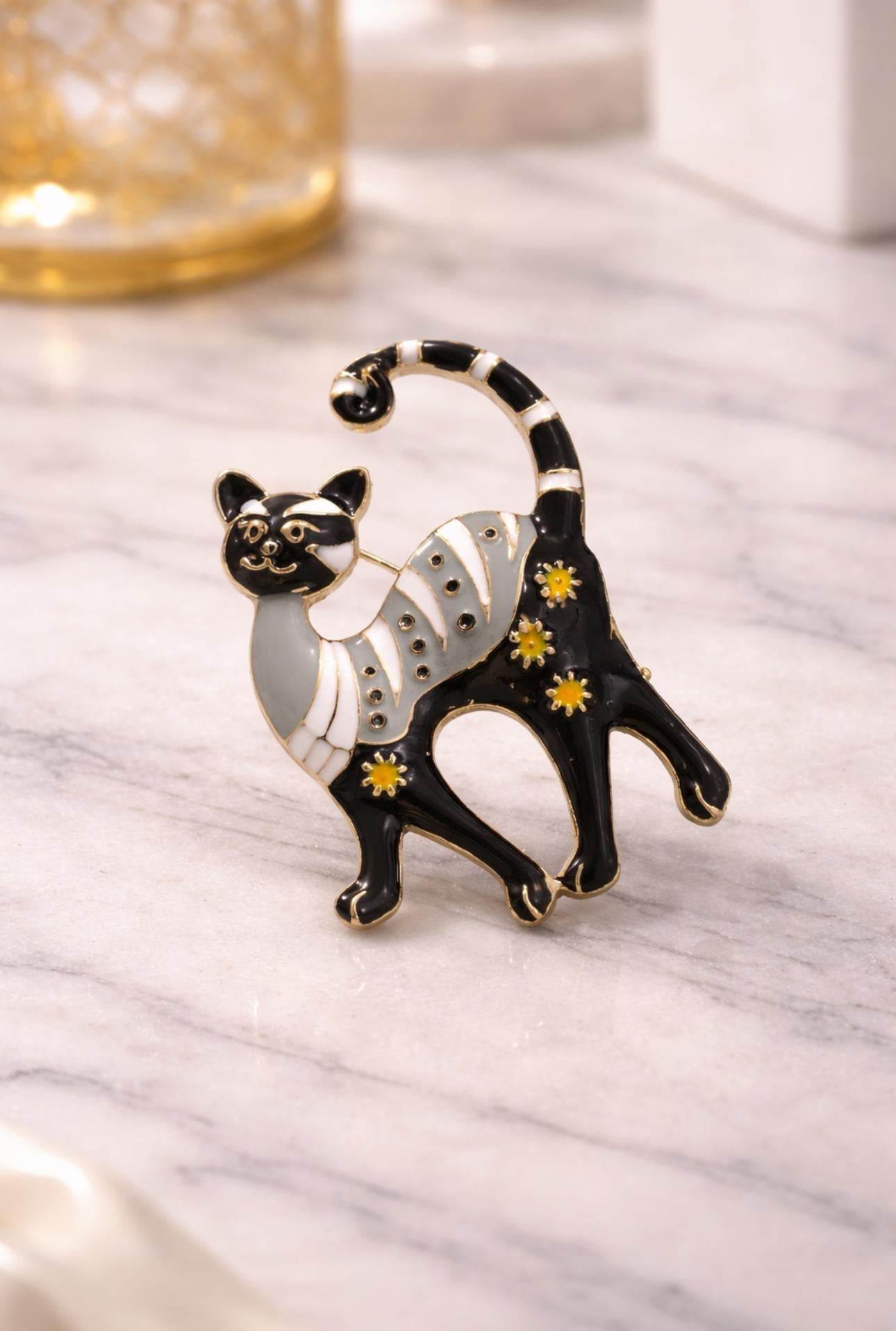 Moon Cat Model Broş